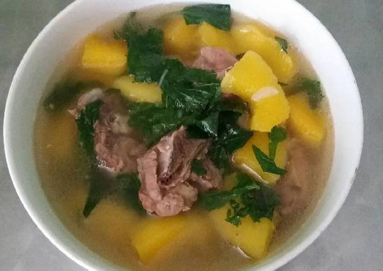 Món Canh đu đủ với xương heo