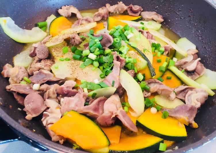 Món Đu đủ xanh xào chay trị đau lưng