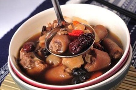 Một số món ăn tốt cho người đau lưng