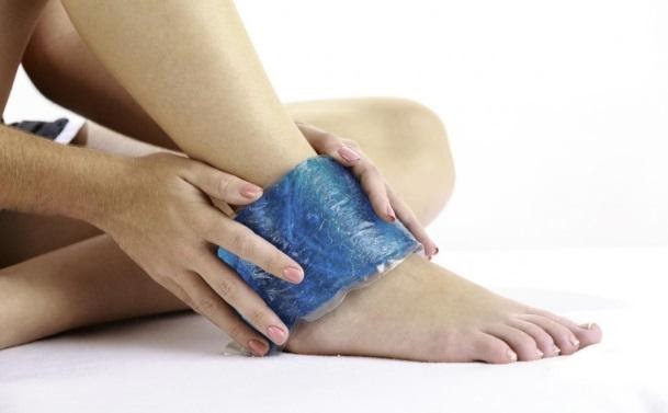 Viêm da cơ địa chườn lạnh để giảm sưng