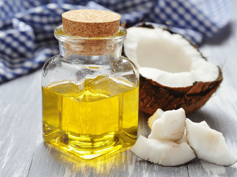 Chữa trị viêm da cơ địa bằng dầu dừa