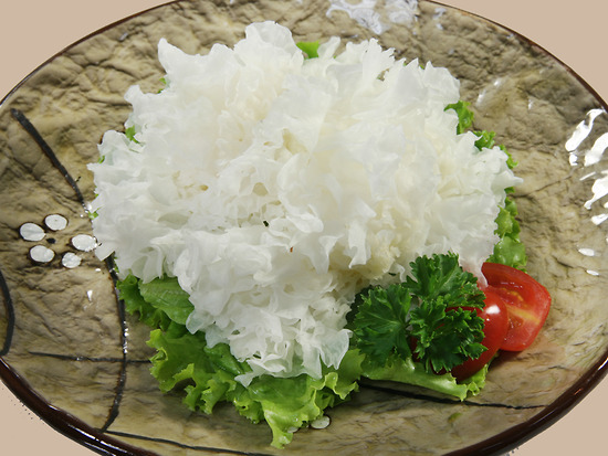 bài thuốc từ mộc nhĩ trắng (nấm tuyết)