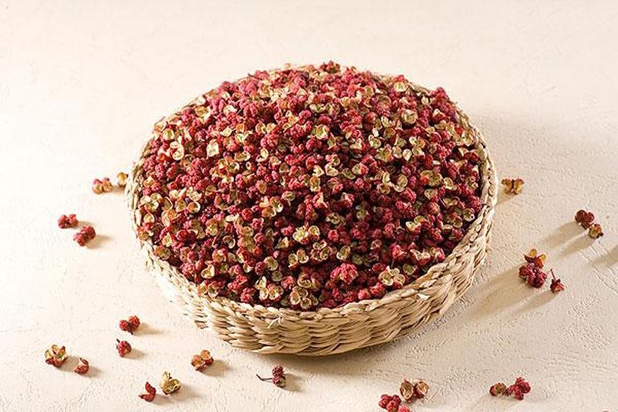 Những bài thuốc trị bệnh từ Xuyên Tiêu