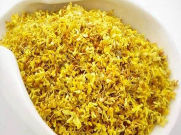 Nấu mật quế hoa làm bánh quế hoa hạt dẻ