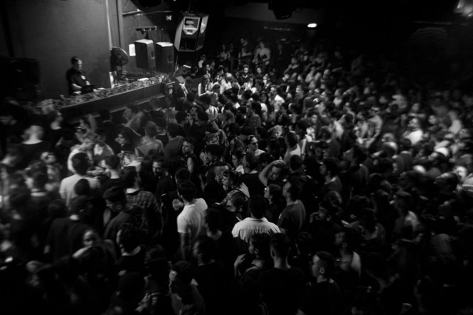 Under Club