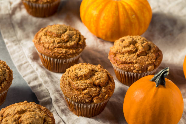 Homemade Pumpkin Spice Muffins Homemade Pumpkin Spice Muffins to Eat for Breakfast pumpkin sspice muffins stock pictures, royalty-free photos & images