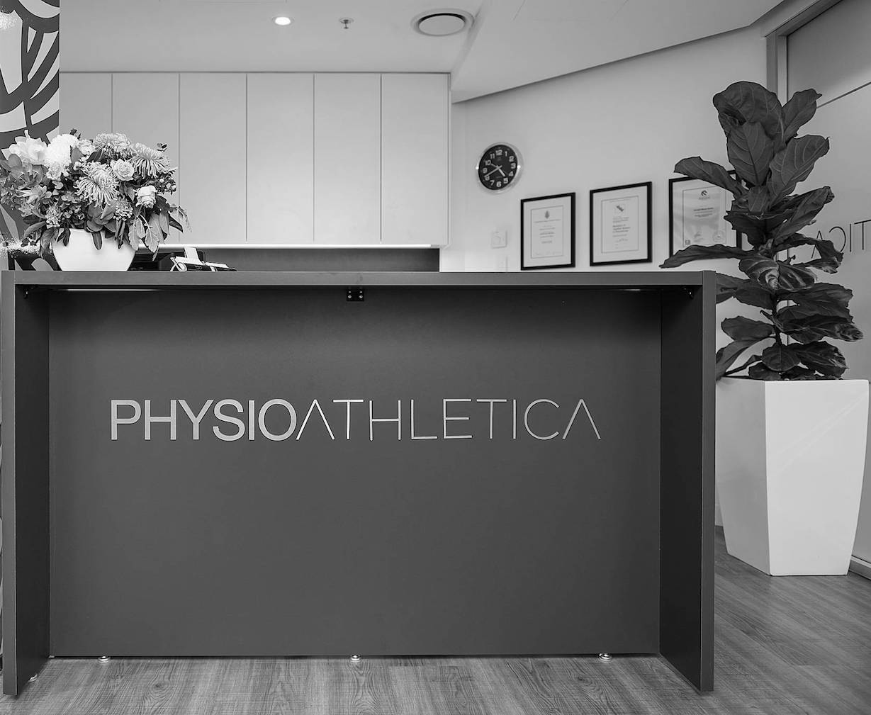 PhysioAthletica front desk