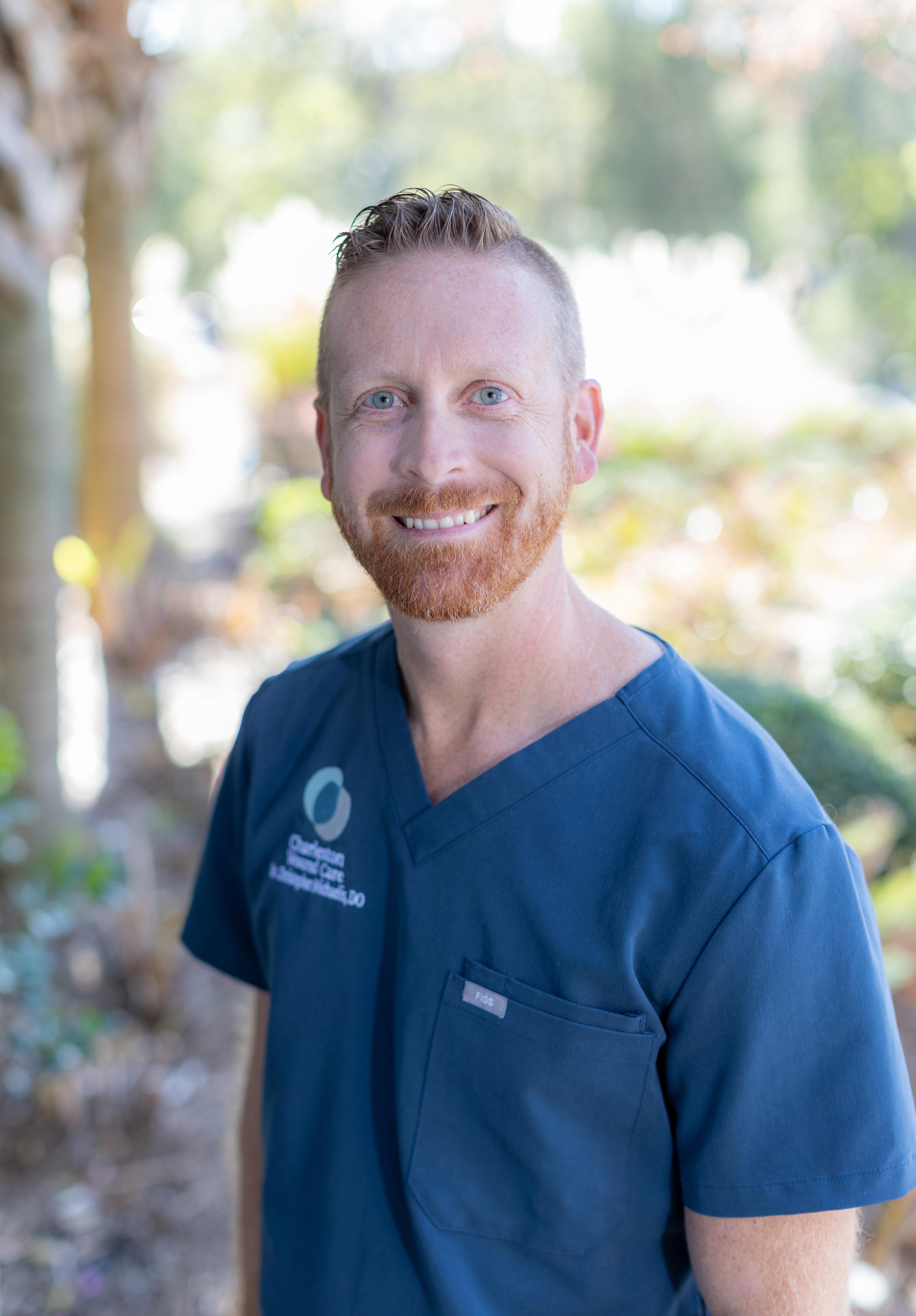Dr. Christopher Michaelis