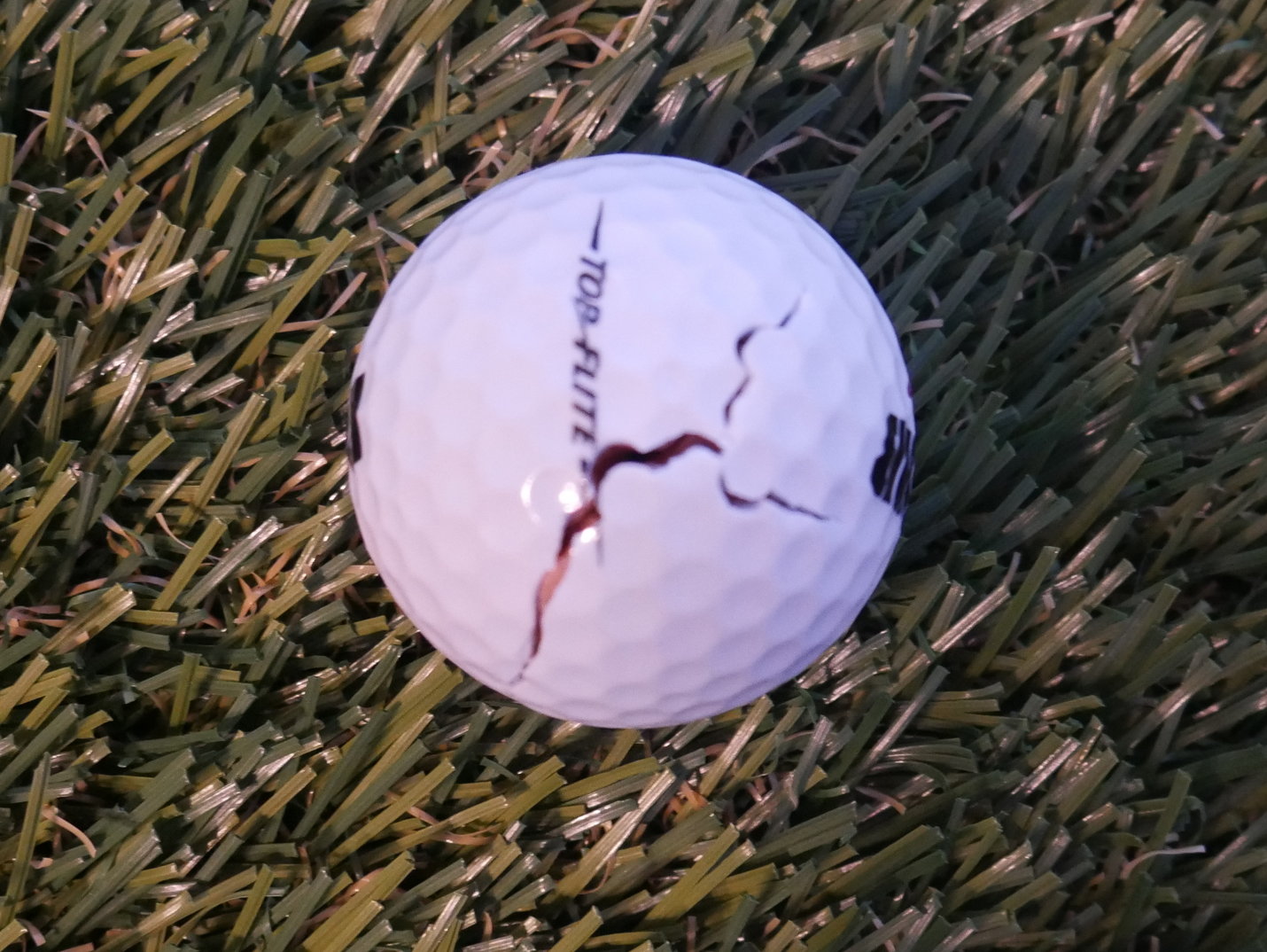 Top Flite-Bomb-Cracked Cover