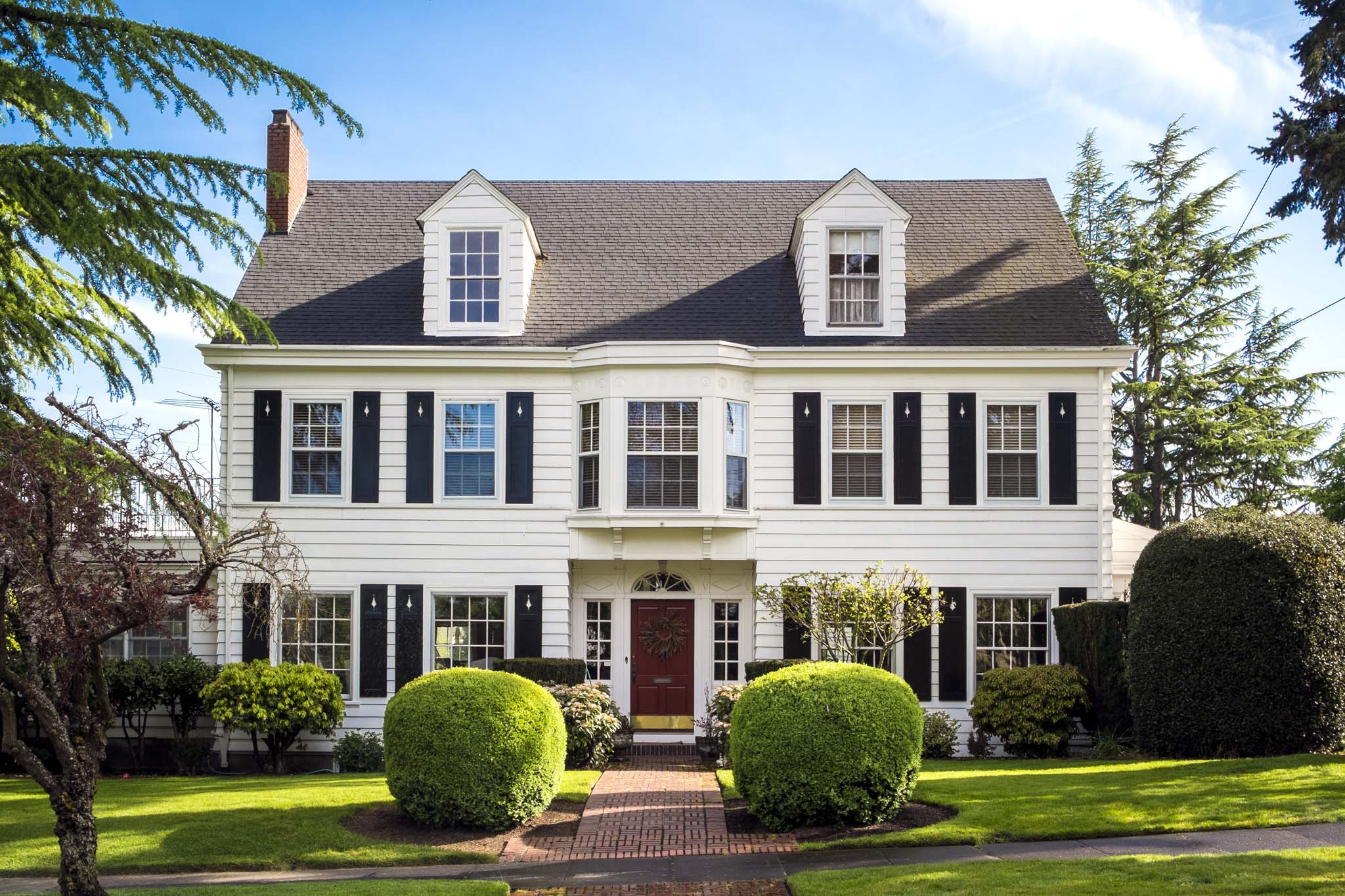 Exterior House Painters