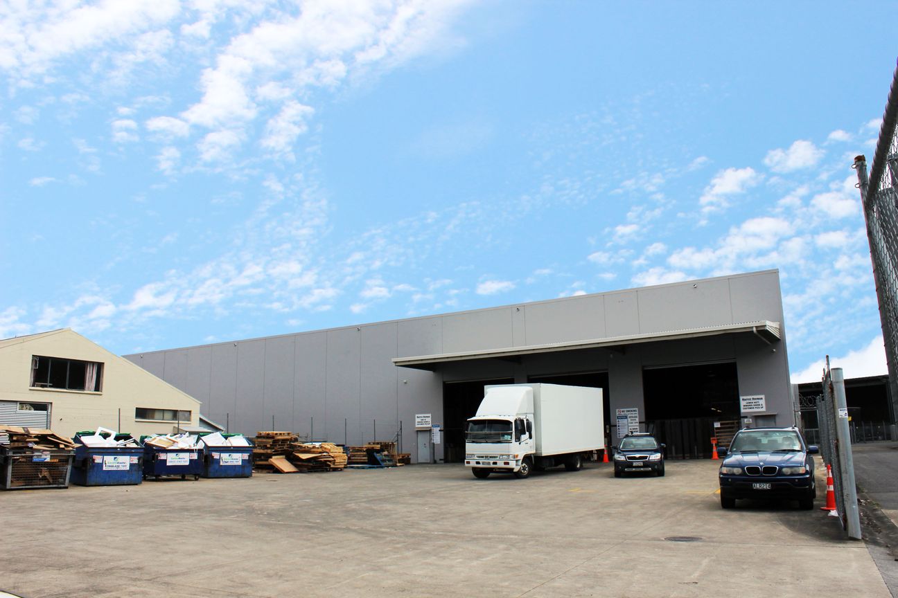 15 Eastern Hutt Road