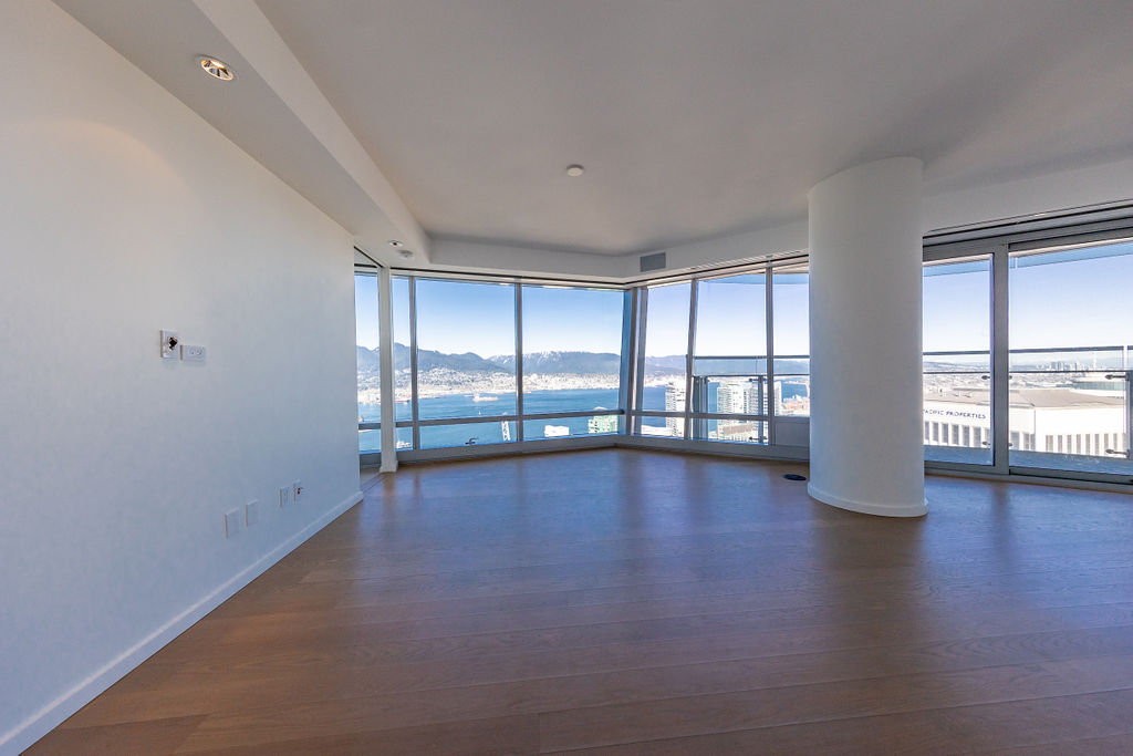 UNFURNISHED TWO BEDROOM PROPERTY IN THE LUXURIOUS TRUMP RESIDENCES VANCOUVER