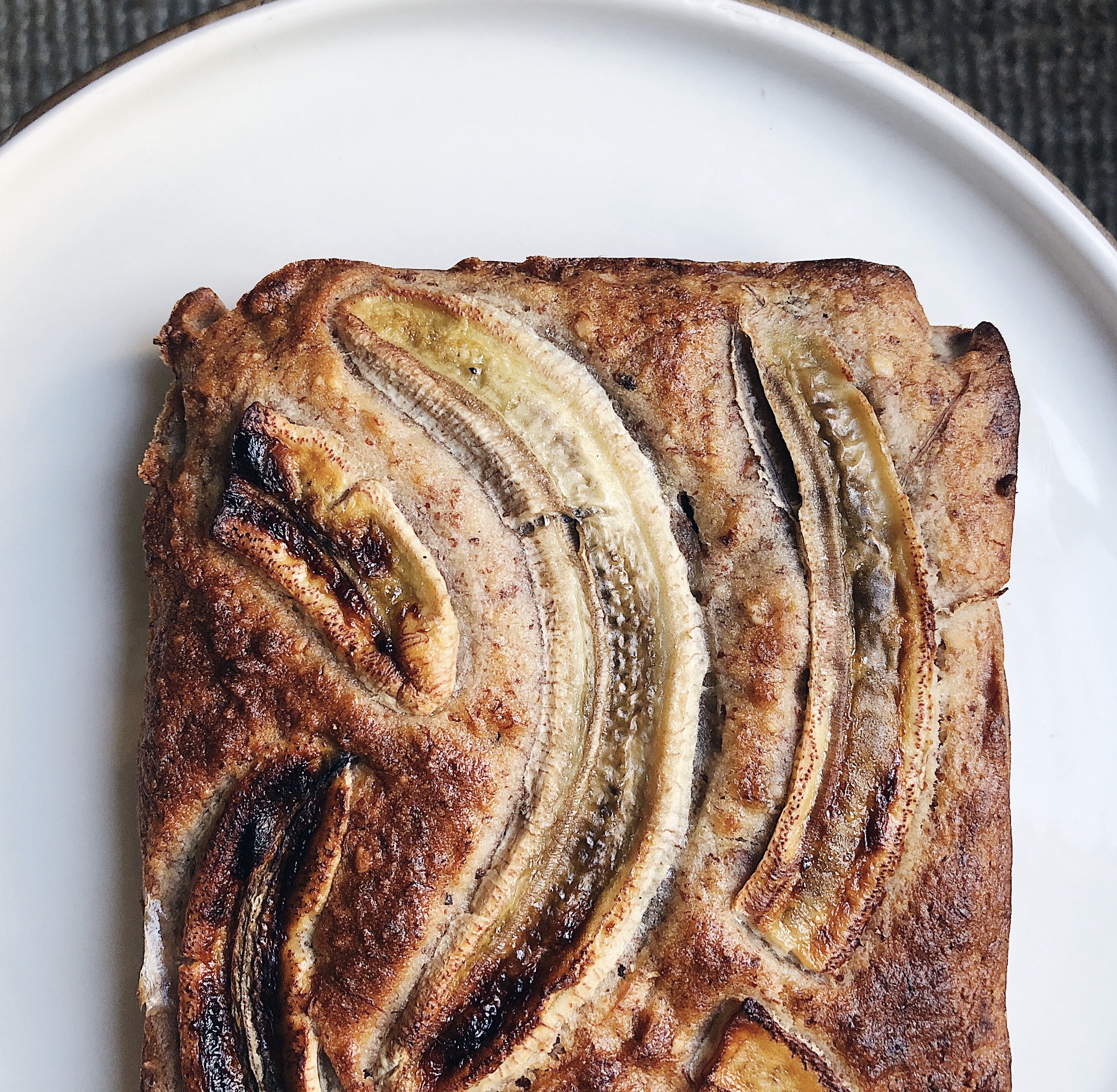 BANANA BREAD
