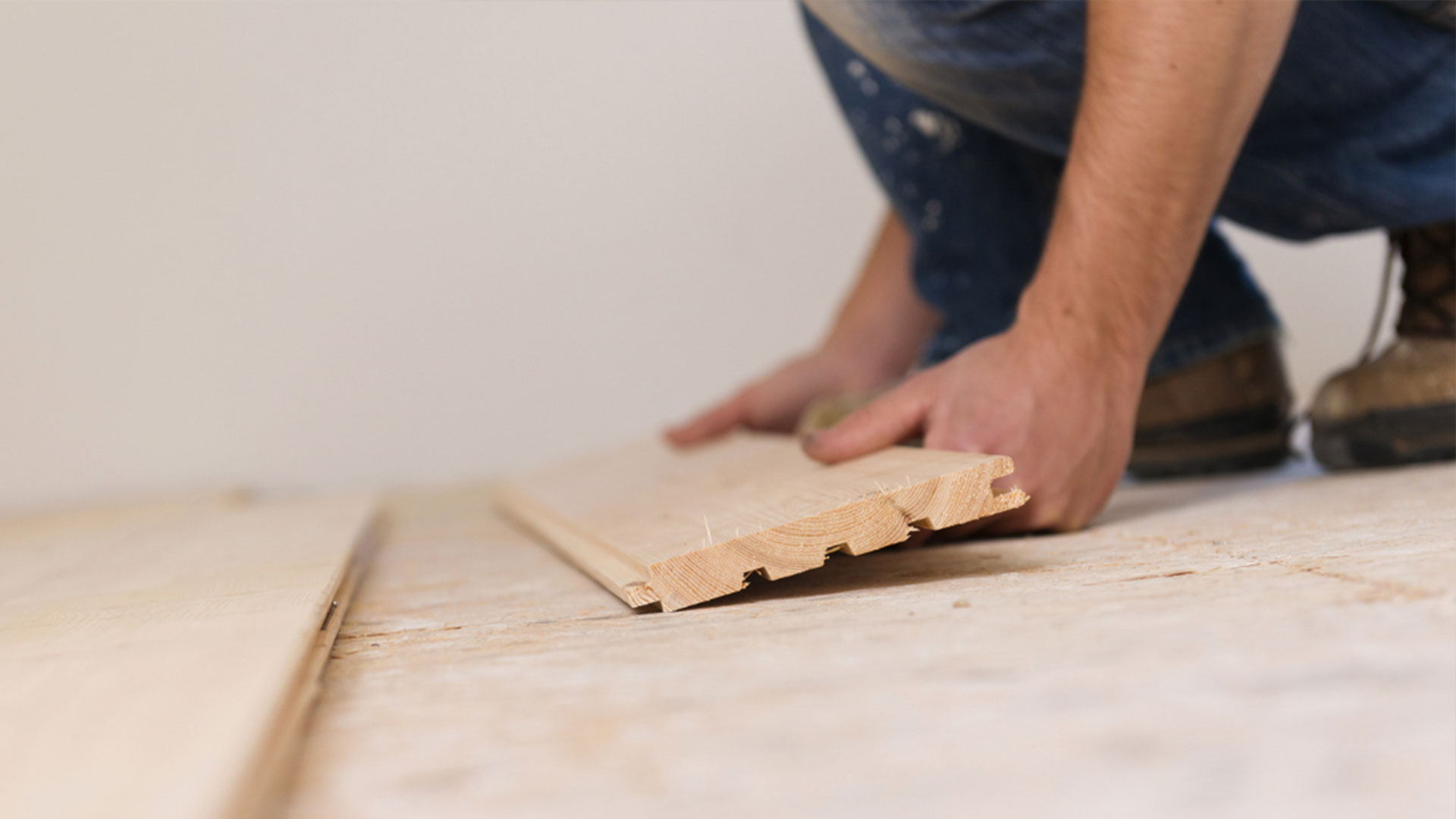 Indoor - Inspirationen für deinen Wohnraum - Den passenden Bodenbelag finden - einfach desmondo.de
