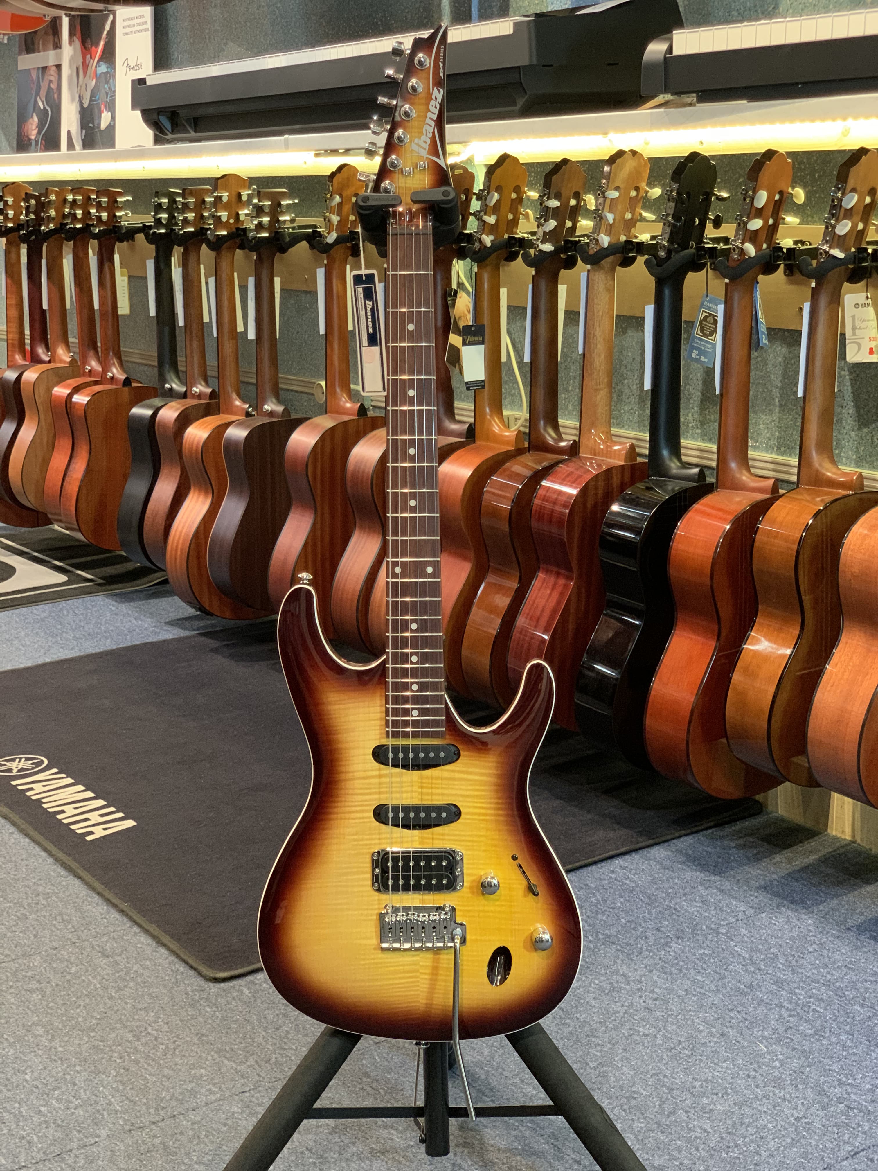 Ibanez SA260 FM