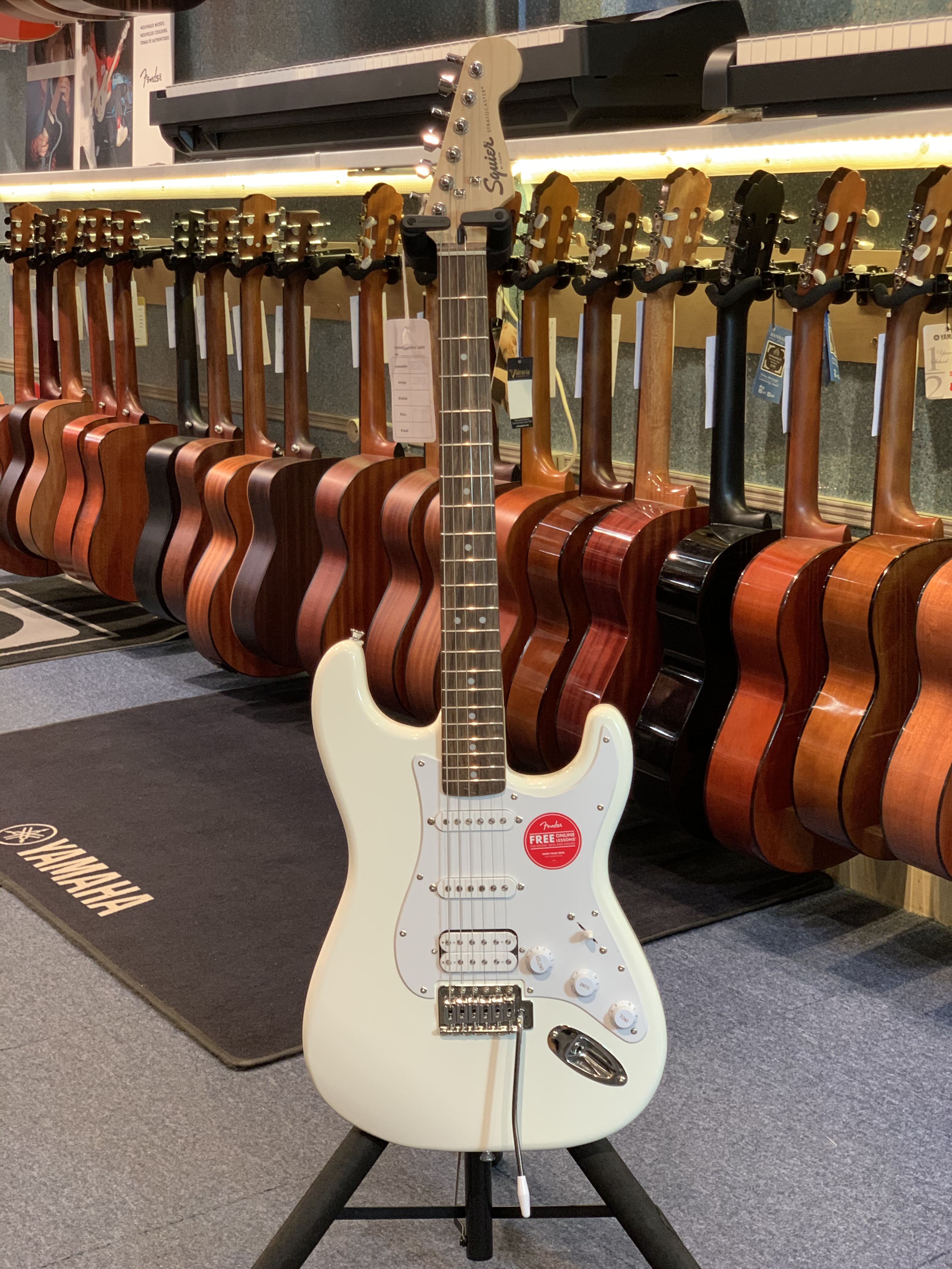Squier STRATOCASTER BULLET