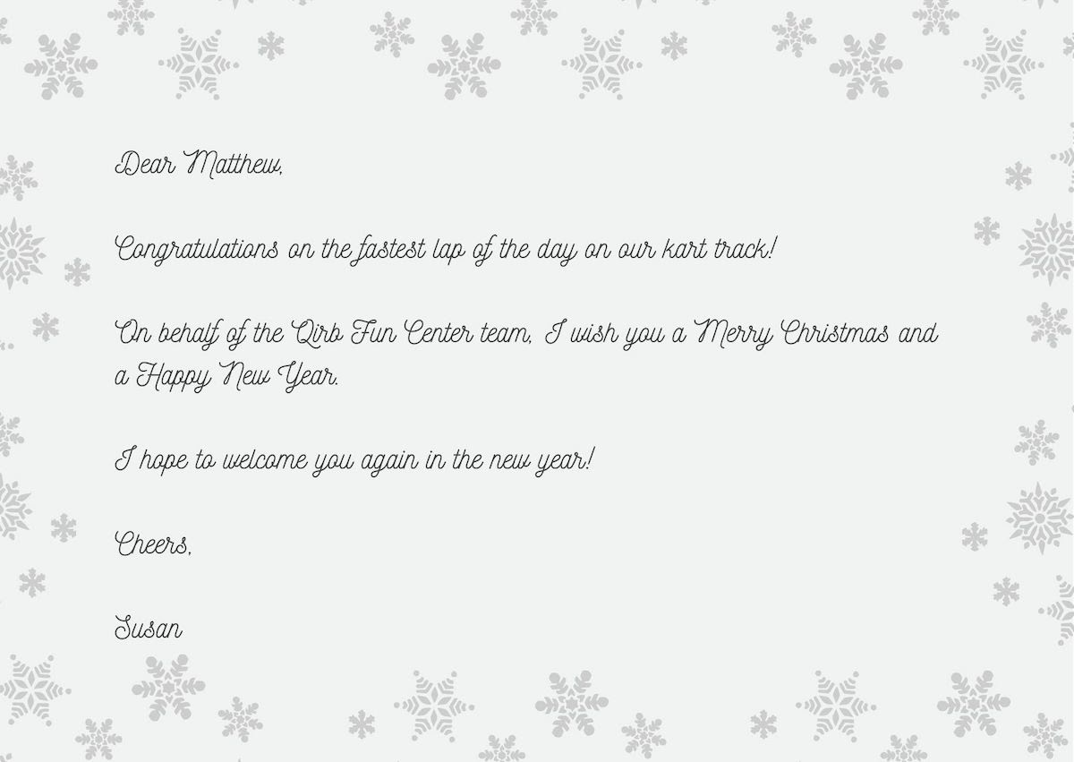 Christmas marketing ideas for your leisure business, hand out personalized postcards - picture from Briq Bookings