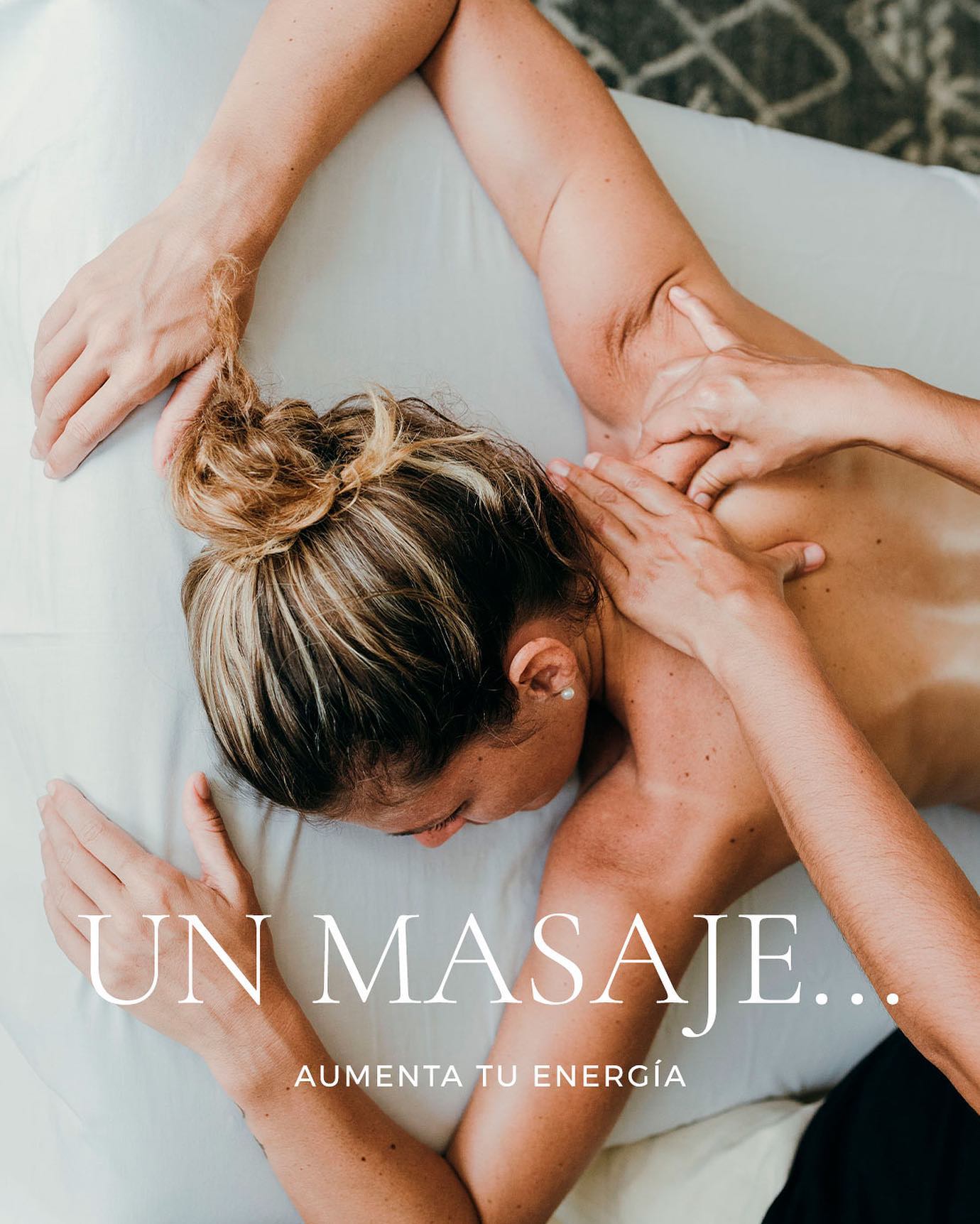 Sí, en un primer momento estás tan relajado que dormirás como un bebé. Pero un masaje también aumenta tu energía ya que ayuda