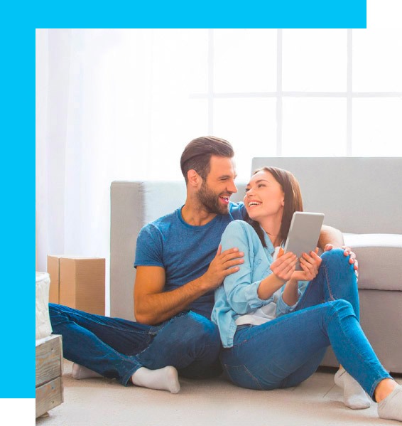 Couple heureux et serein grâce à l'assurance sur son crédit