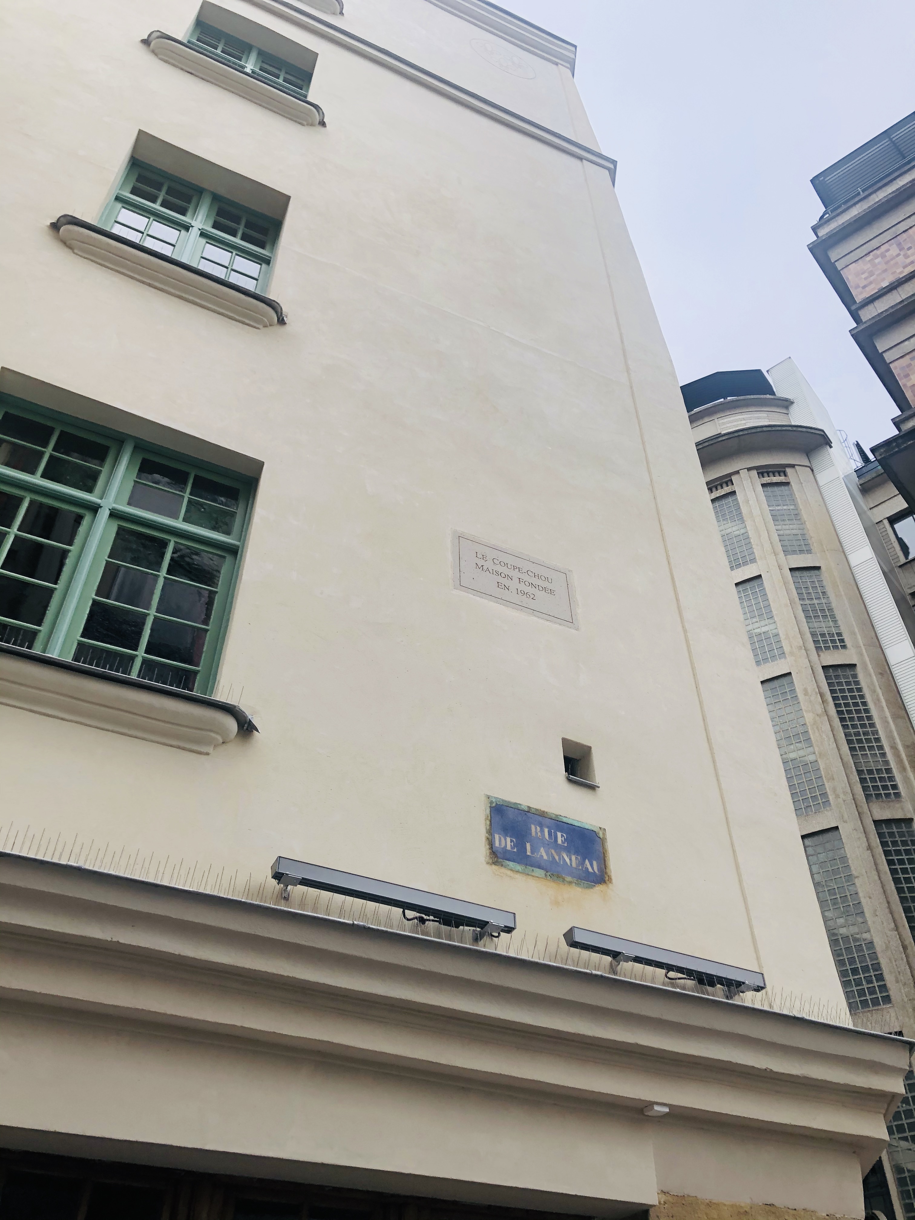 Ile flottante aux pralins roses