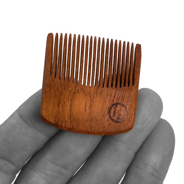 SavvyJack Pocket pick mustache comb - Light Ipe.