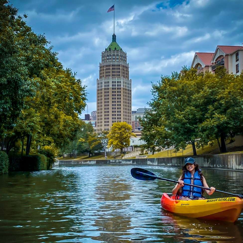 Then, the Tower Life Building popped out from behind a bend, providing a wow-factor and photo opportunities.