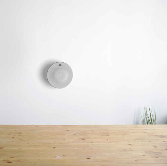 Raum mit Raumgoldklimasystem an der Wand