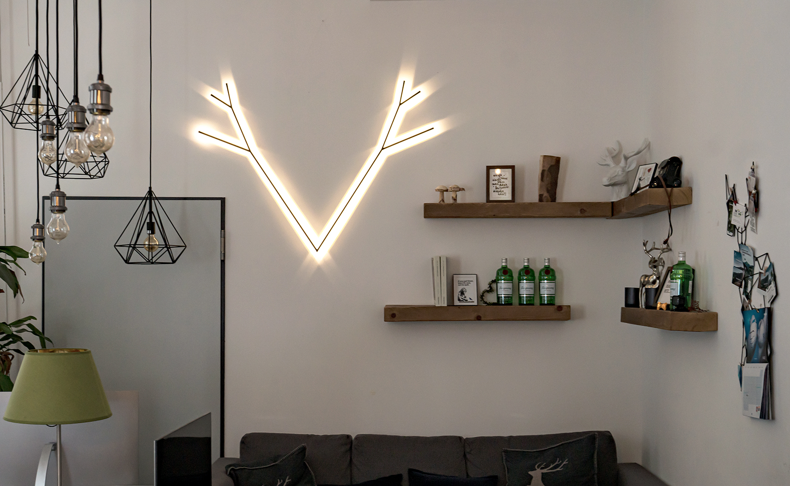 Lampe in Geweih- Form