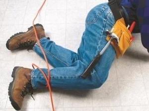 Construction Worker Tripped on Extension Cord