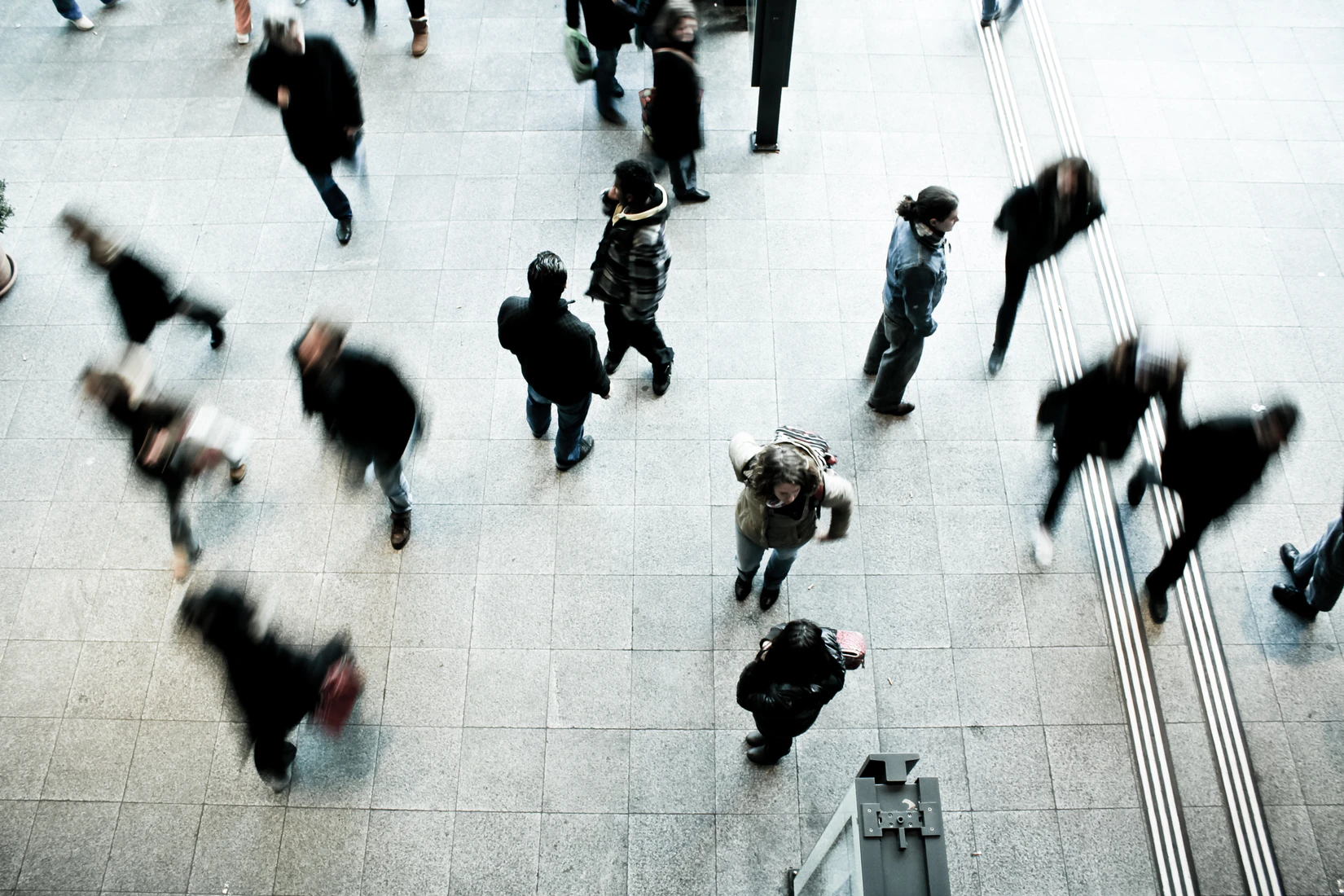 Busy city scene - photo by Timon Studler