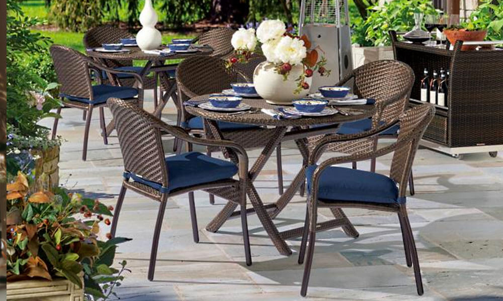 Square Back Chairs and Table Set