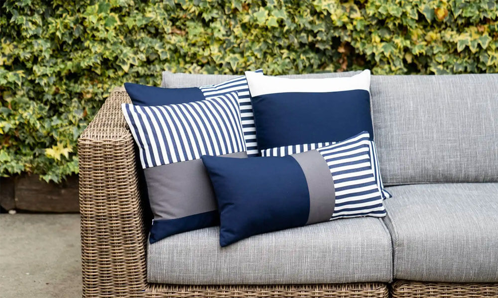 Outdoor Throw Pillows