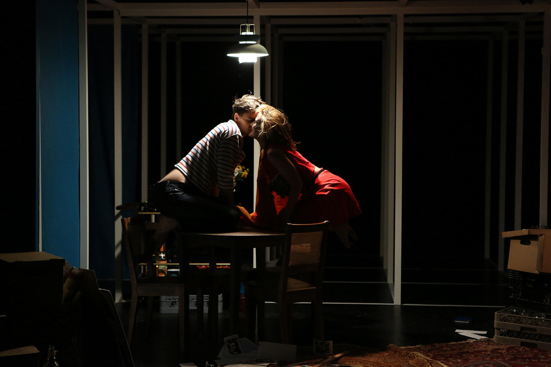 David and Gloria share a passionate kiss