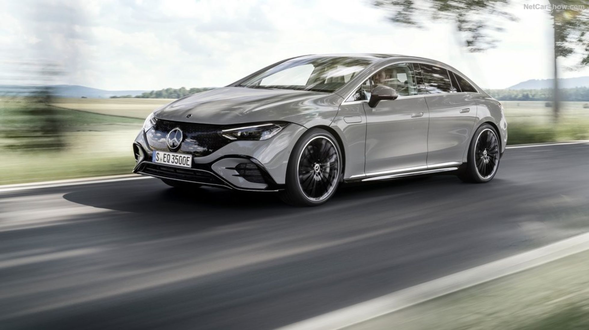 Mercedes Benz EQE