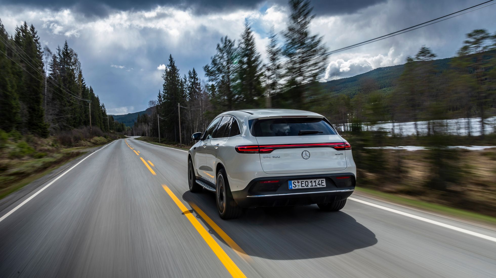 Mercedes all-wheel drive EQC 400 4MATIC crossover