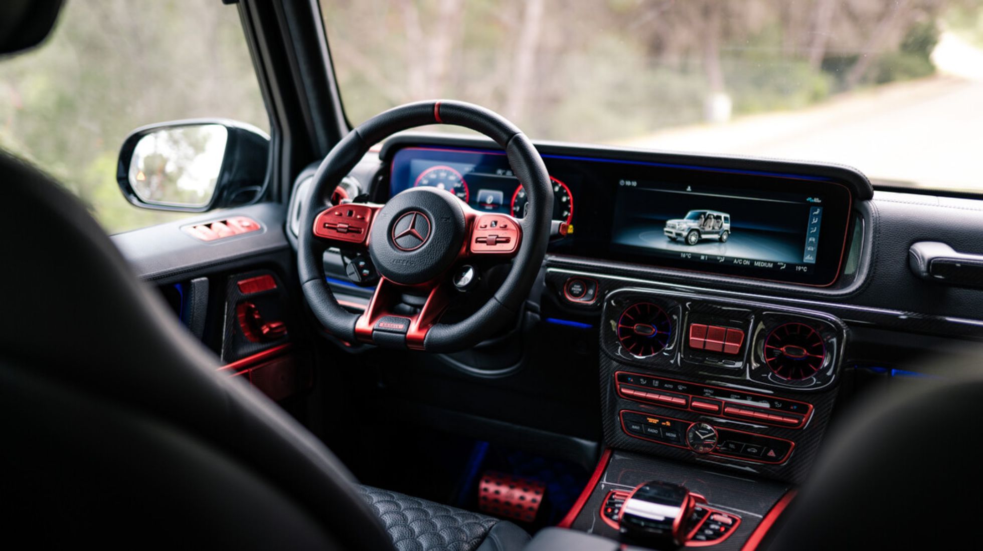 Brabus XLP 900 Interior