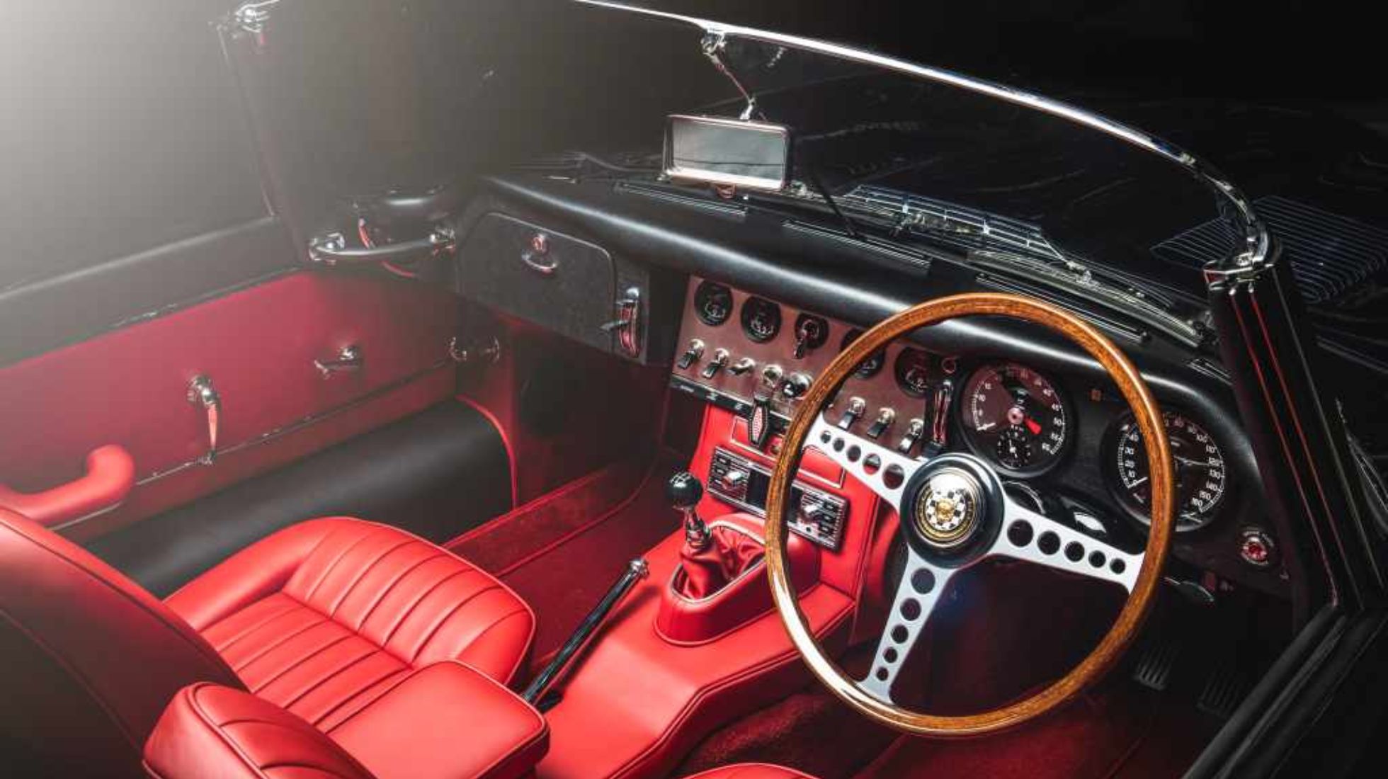 Jaguar E-Type Interior