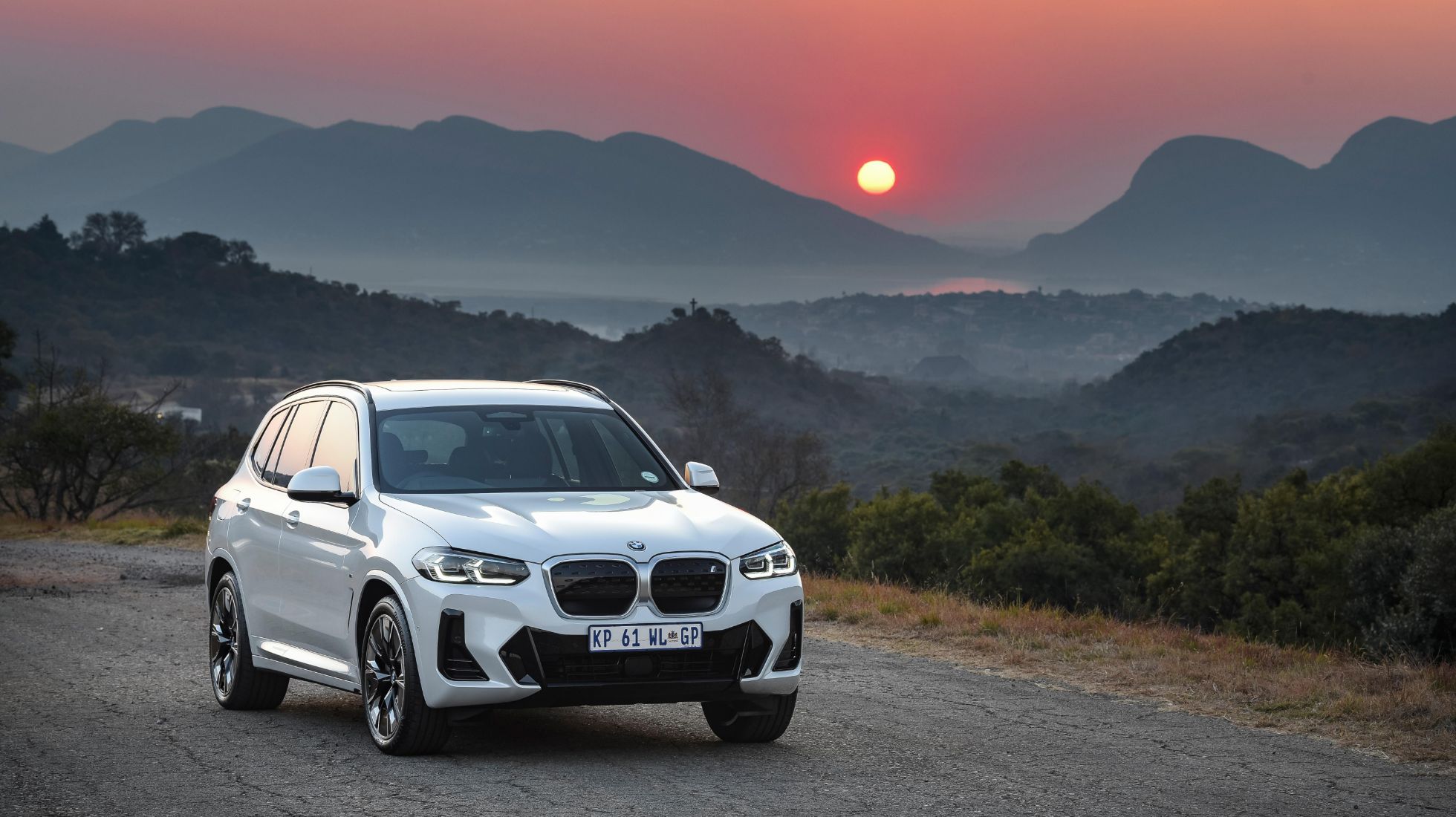 BMW iX3 Front
