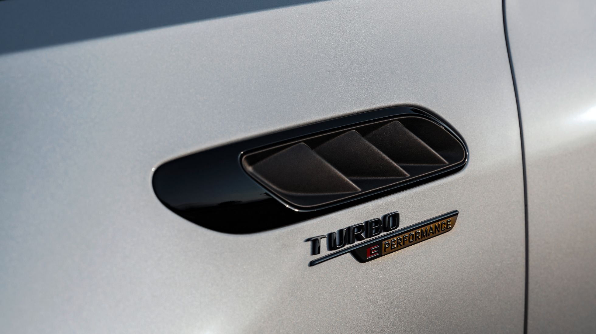 Merc-AMG C 63 S Exterior Details