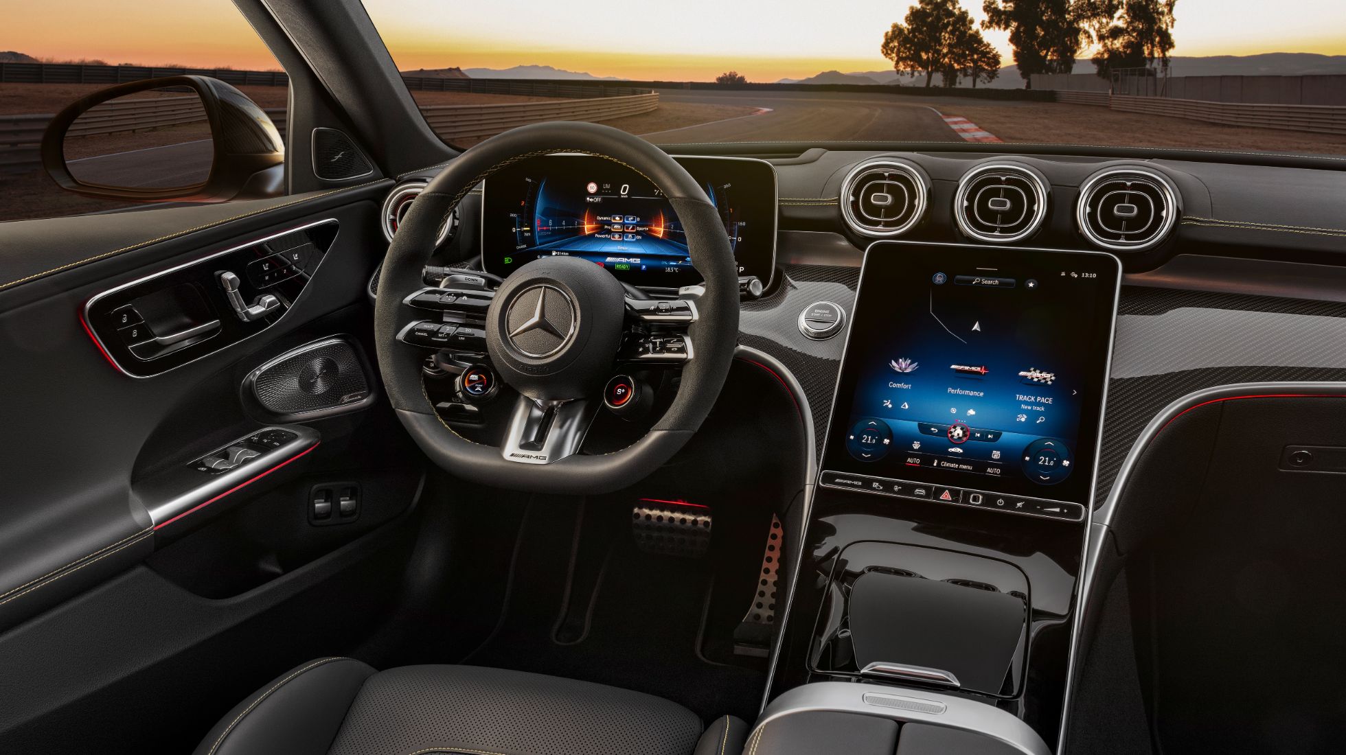 Merc-AMG C 63 S Interior