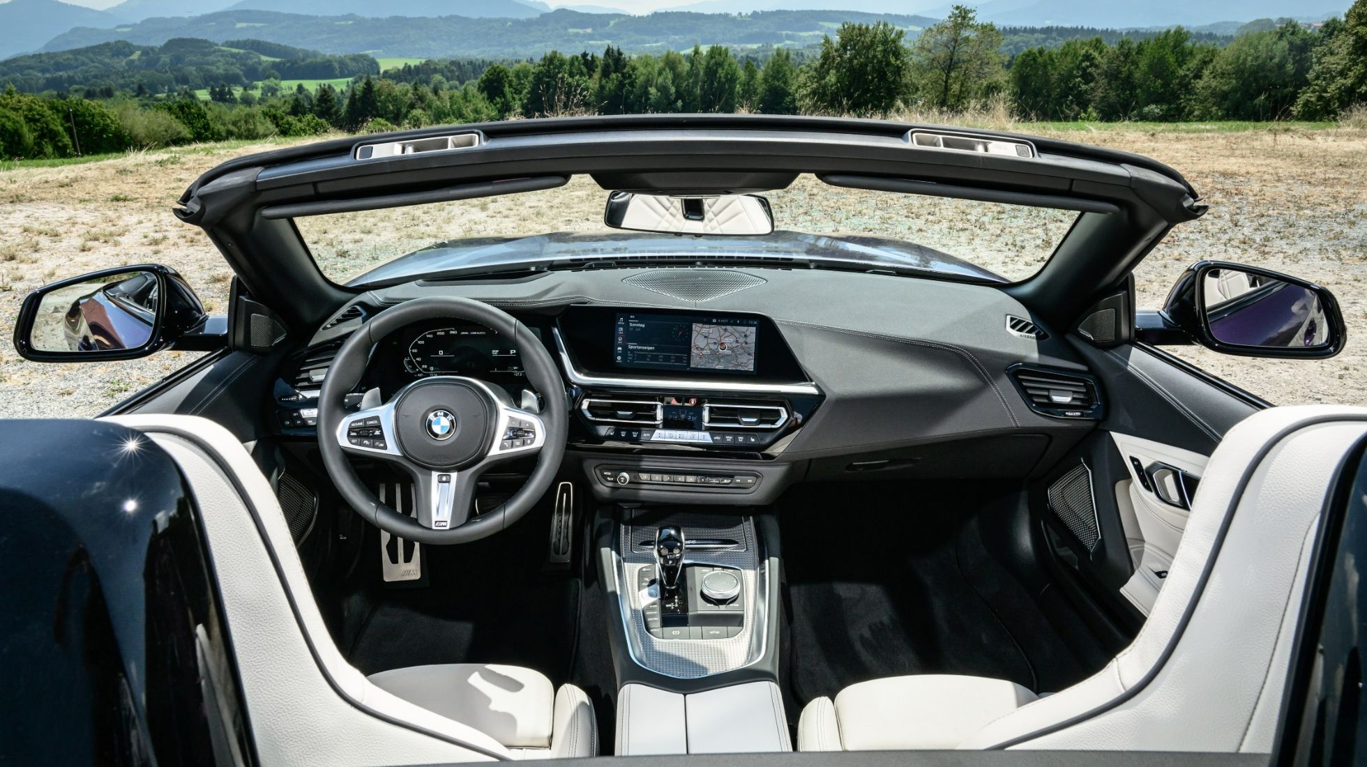 2023 BMW Z4 Interior