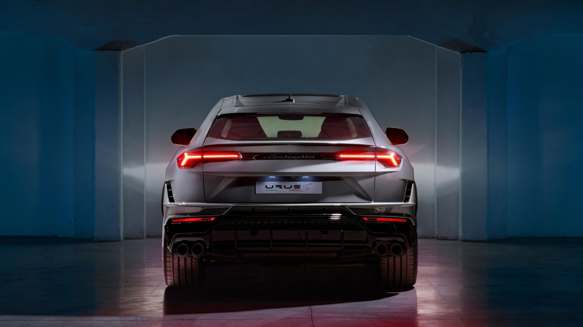 Lamborghini Urus S Rear