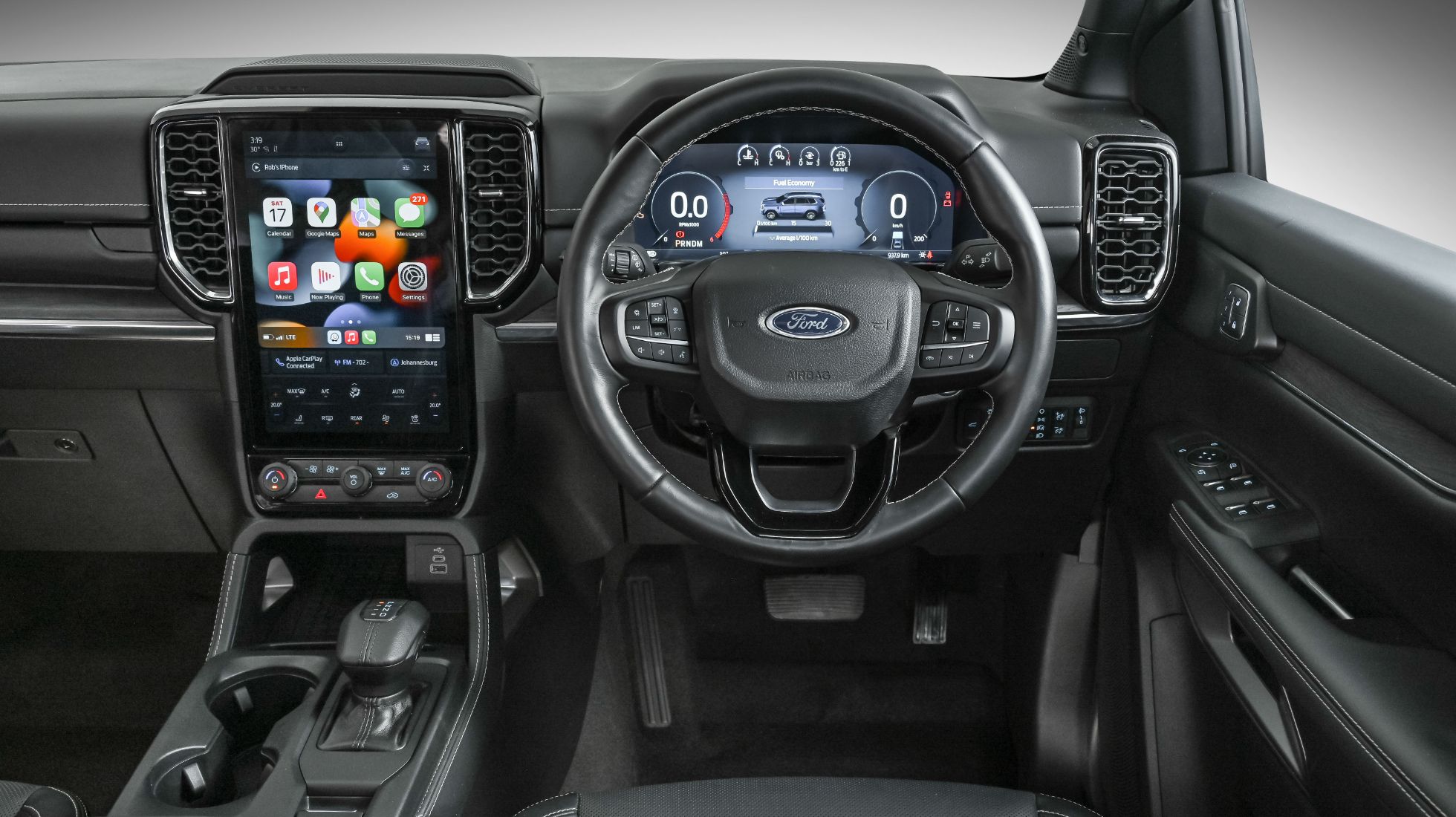 Ford Everest Platinum V6 Interior