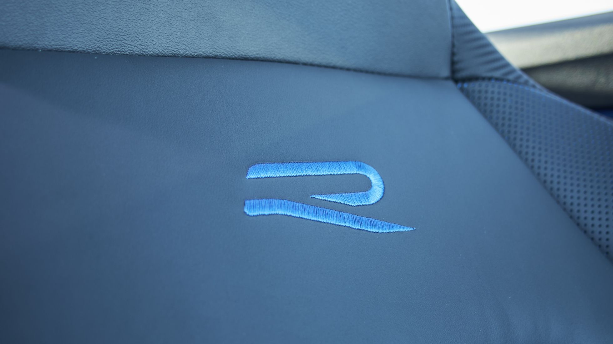 VW Golf 8 R Interior Details