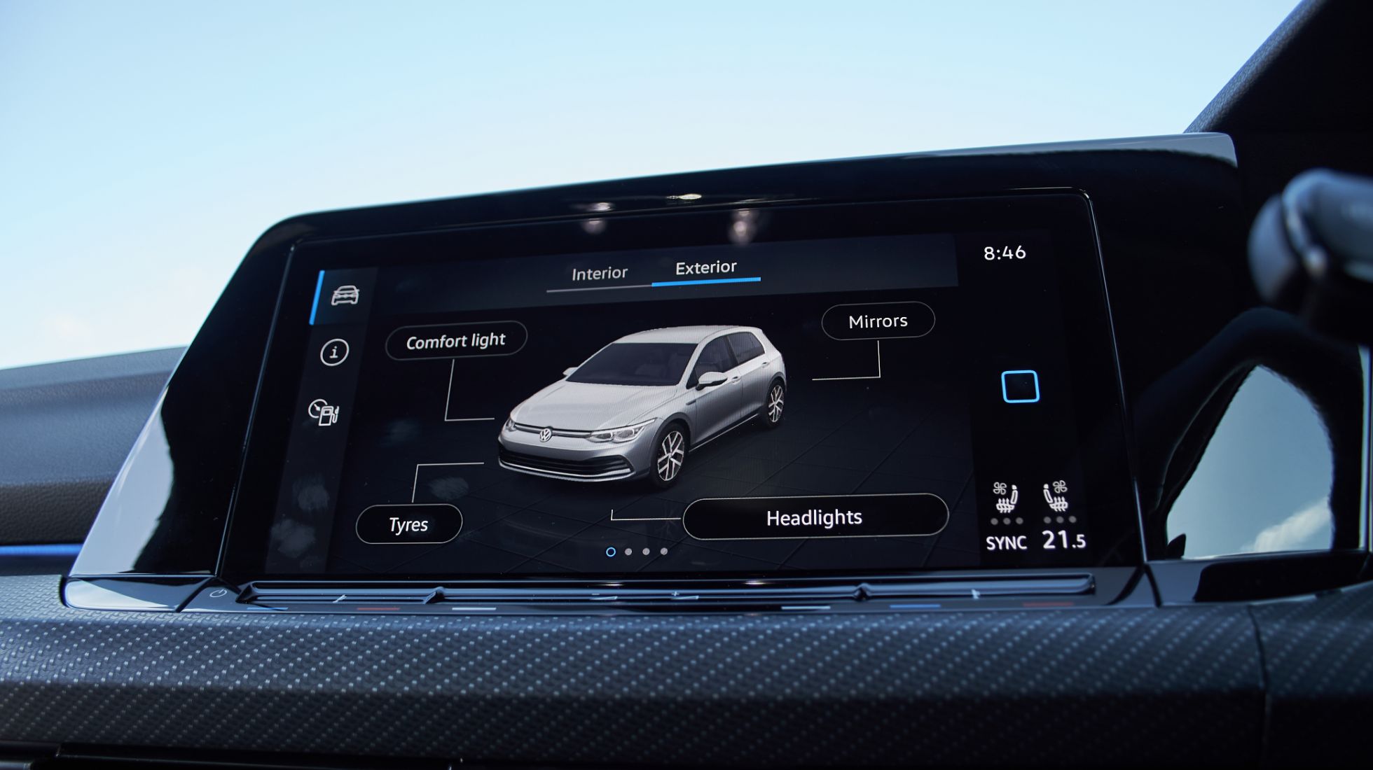 VW Golf 8 R Interior Details 2