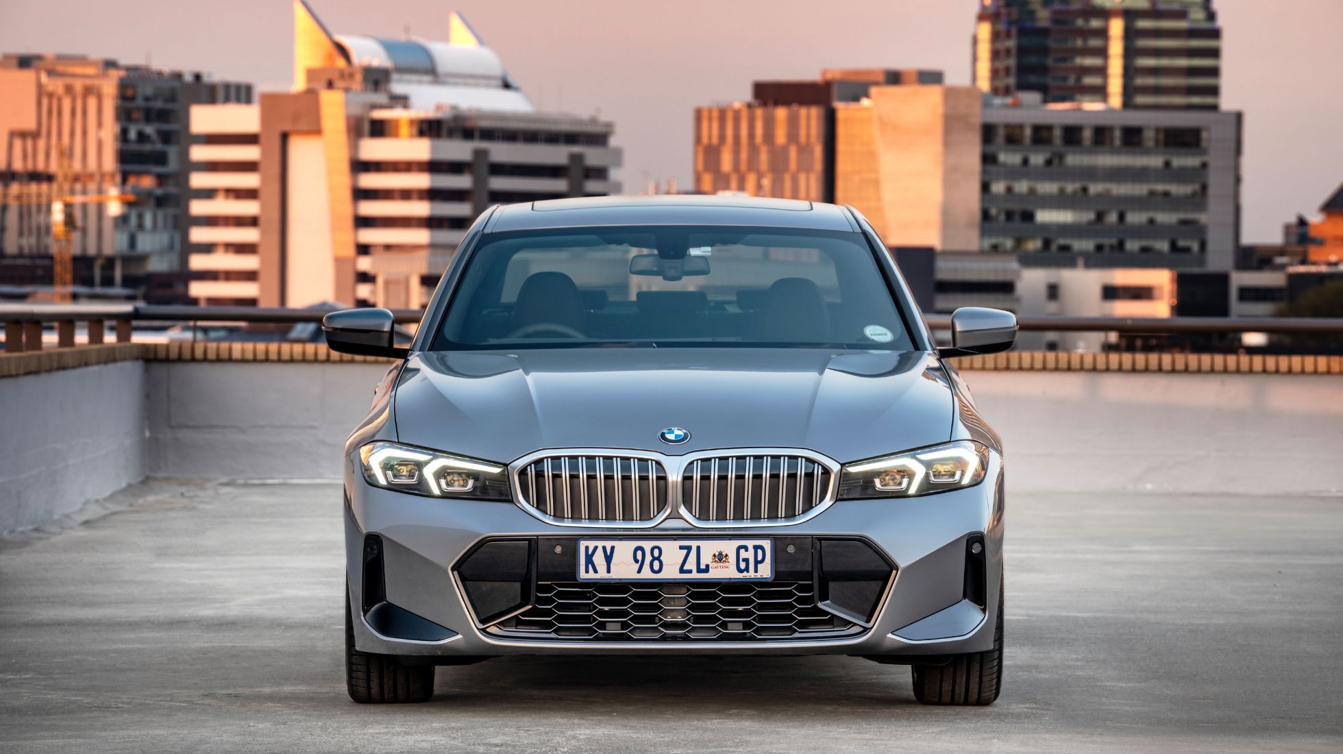 BMW 3 Series Front