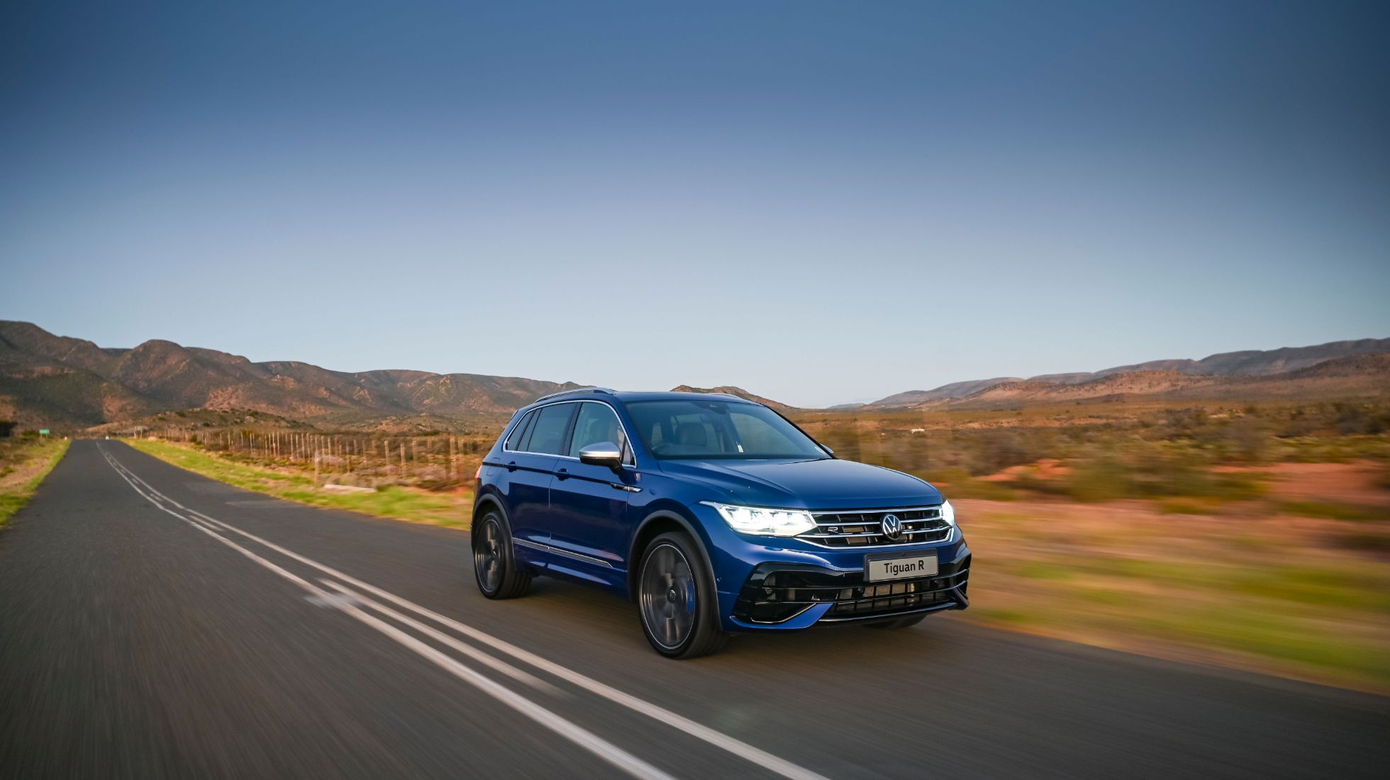 VW Tiguan R Front