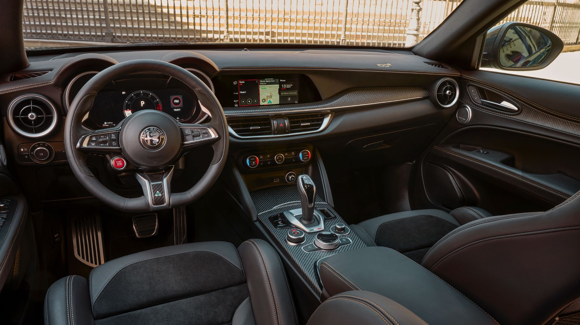 Alfa Romeo Stelvio Q 100° Anniversario Interior