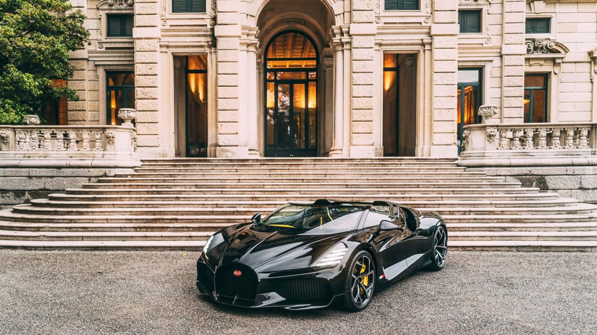 Bugatti Mistral Roadster Front