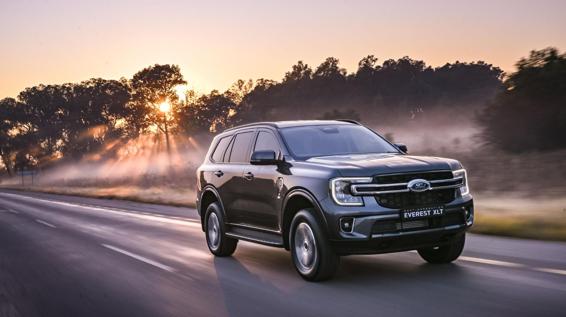 Ford Everest XLT Front